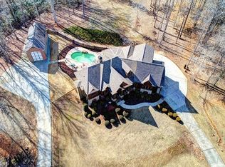 281 N Fork Dr, Pendergrass, GA 30567