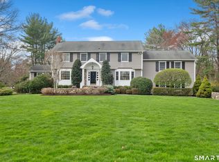 35 Danvers Lane, New Canaan, CT 06840
