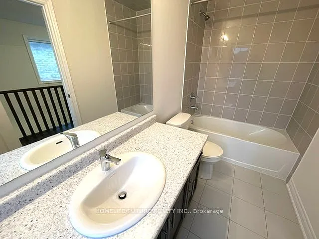 15 Wesley Brooks St — Photo 27