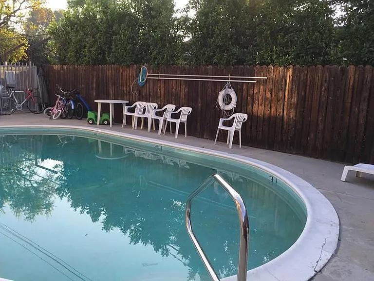 8343 Amigo Ave #5 — Photo 9