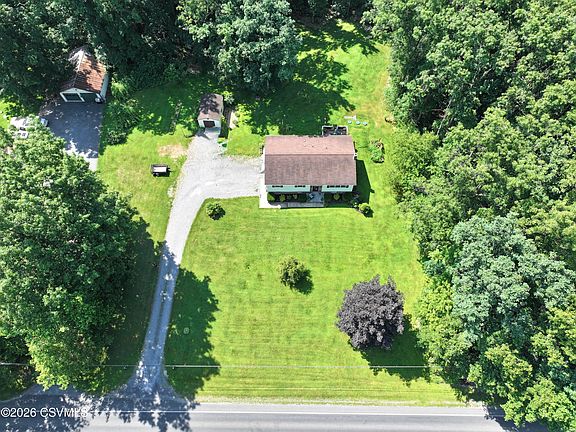 4th image of 1609 Troxelville Rd