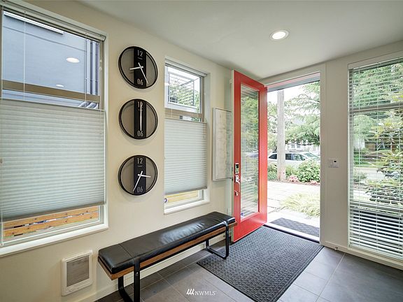 4th image of 1713 A NW 60th Street