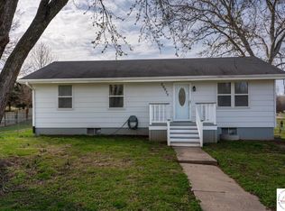 29075 Lake Shore Dr, Sedalia, MO 65301