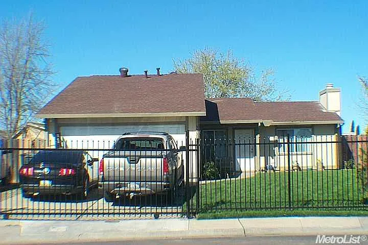 5339 Kevinberg Dr photo 1