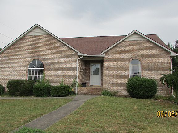 2nd image of 2916 Pembroke Pl
