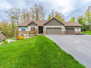 3316 Ridgewood Dr, Wausau, WI 54401