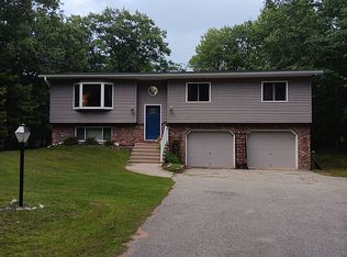 7616 Lakebluff, Gladstone, MI 49837