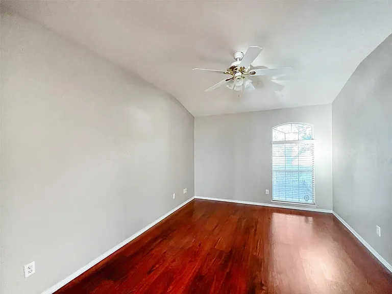 2324 Pearson Way — Photo 15