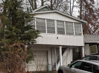 3 Iowa Ave, Lake Hopatcong, NJ 07849