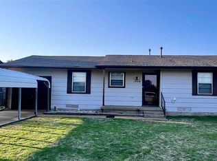 1904 Meadow Ln, Blackwell, OK 74631