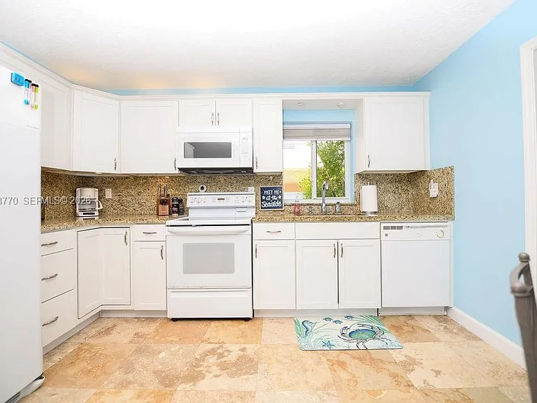 177 Lorelane Pl — Photo 38