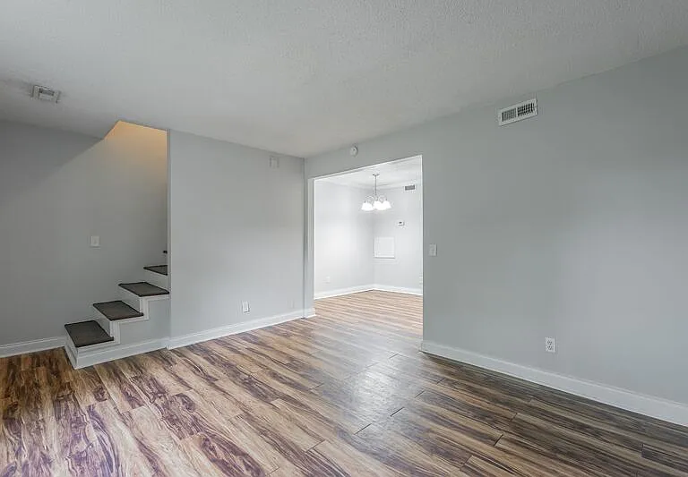 6876 Beulah Dr — Photo 5