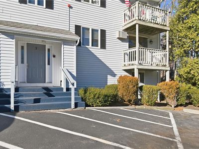2 Angle St APT 6, Lincoln, RI, 02838