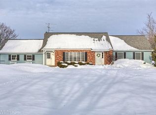 3736 18th St, Dorr, MI 49323