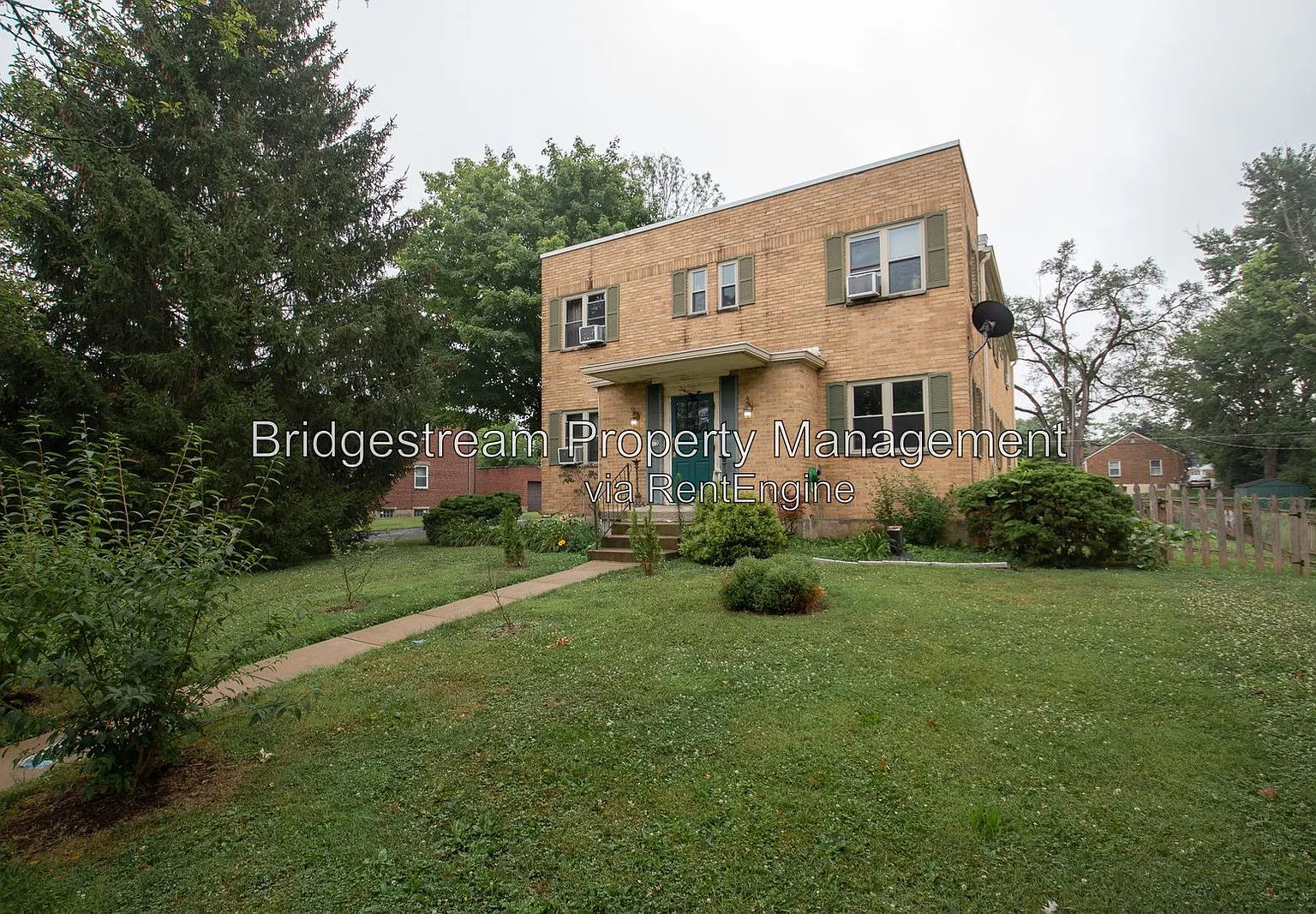 1 bed, 1.0 bath, $795 — Photo 2