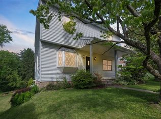 61 Ehle Ave, Coraopolis, PA 15108