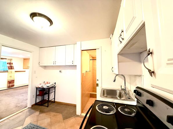 (undisclosed Address)