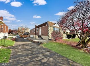 2005 Tomlinson Rd, Philadelphia, PA 19116