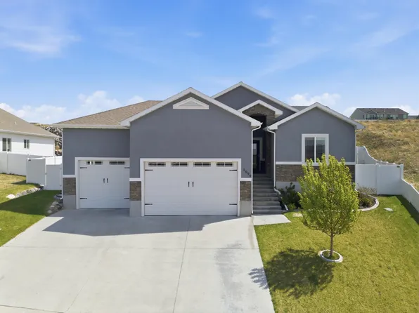 1099 Dolostone Dr, Pocatello, ID 83201