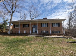 2435 Hunter Mill Rd, Vienna, VA 22181