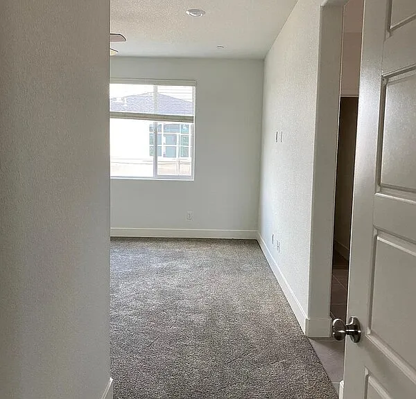 2454 Fidalgo Way — Photo 28
