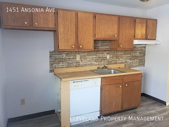 5th image of 1451 Ansonia Ave