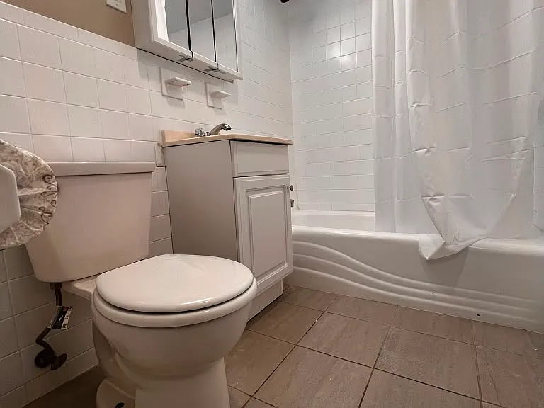 262 Grove St #9 — Photo 17