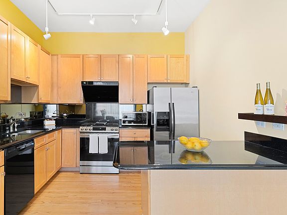 4th image of 1445 N Cleveland Ave APT D