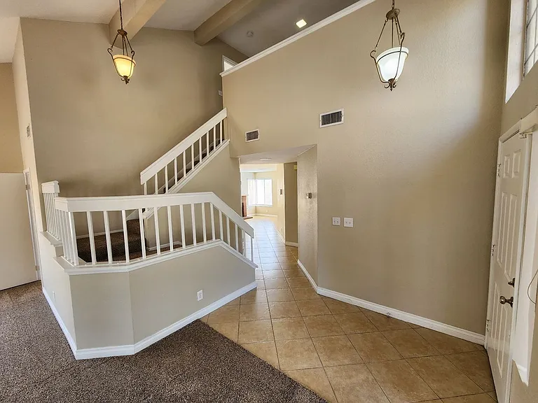 6703 Dominion Ct — Photo 9