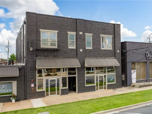 2504 7th St, Tuscaloosa, AL 35401