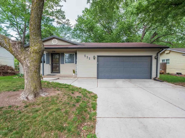 535 N Emporia Ave, Valley Center, KS 67147