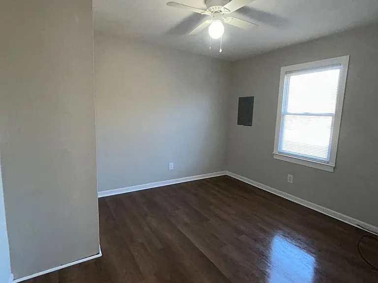 119A Calvin Ct — Photo 7