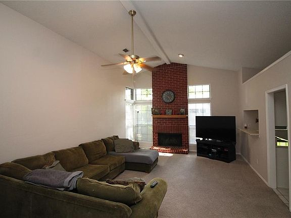 4th image of 2536 Galemeadow Dr