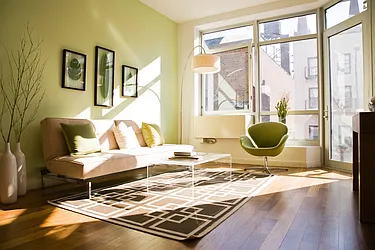 129 Meserole Street in Williamsburg