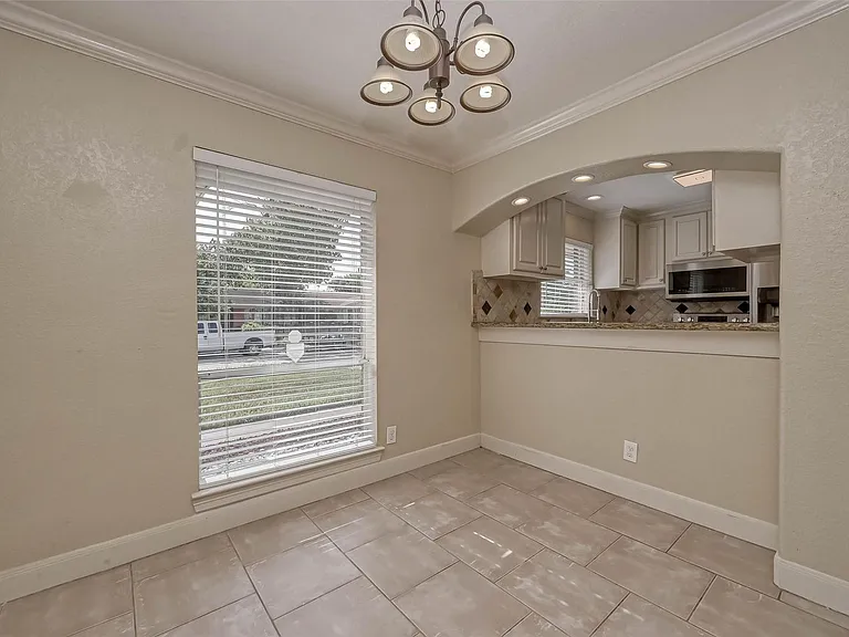 4126 Brookston St — Photo 7