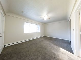 3015 30th St, Des Moines, IA 50310