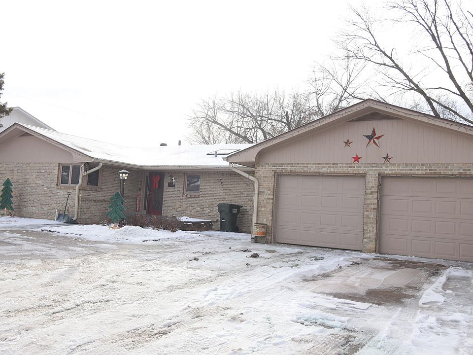 518 E 32nd St, South Sioux City, NE 68776 Zillow