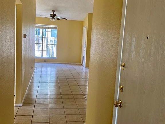 3rd image of 502 Burlwood Ct