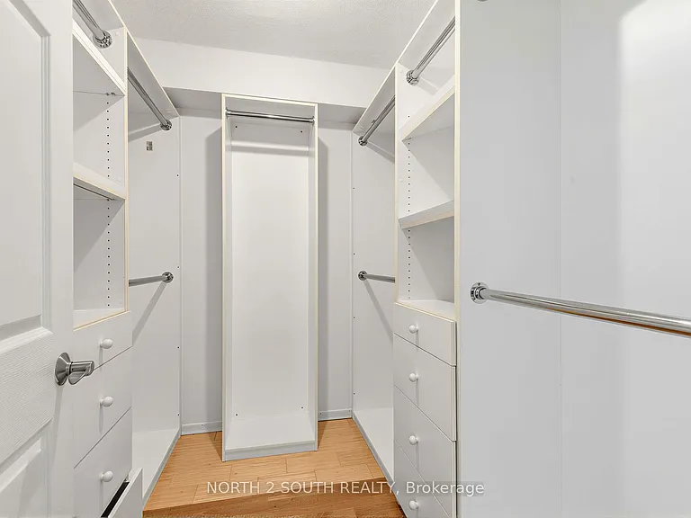 215 Wynford Dr #2802 — Photo 22