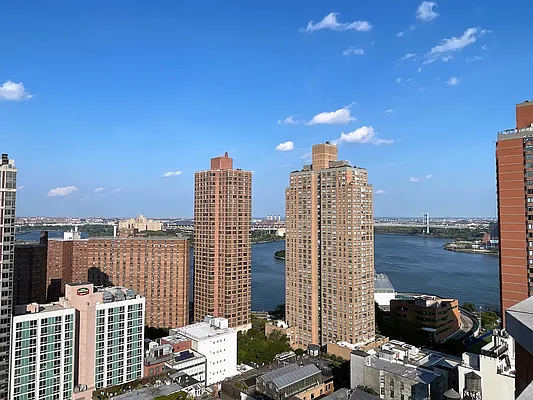 Rented by C Land Realty Co. | media 29