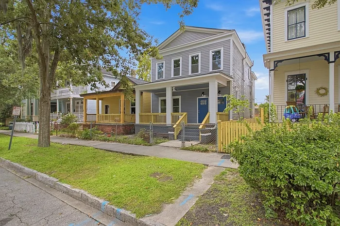 1007 E Park Ave — Photo 3