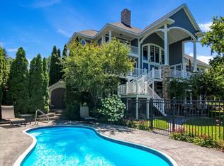 9089 Bay Ridge Dr, Williamsburg, MI 49690