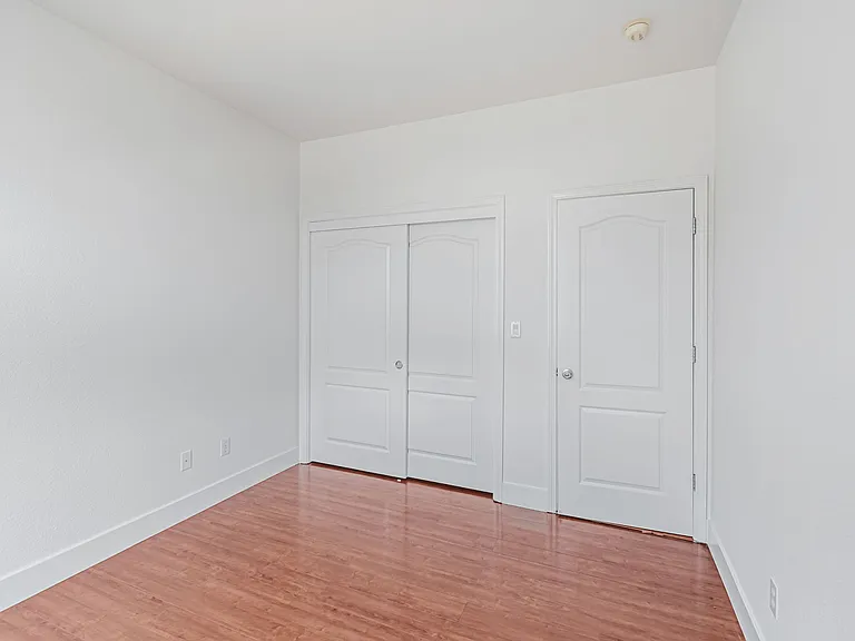 118 Copper Beech Gln — Photo 22