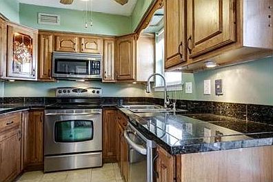 5th image of 5821 Sandhurst Ln #C