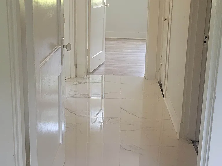 1008 Pine St — Photo 4