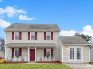 4011 Cornerrock Dr, Greensboro, NC 27406