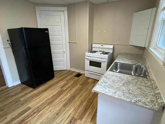 2nd image of 108 Central St