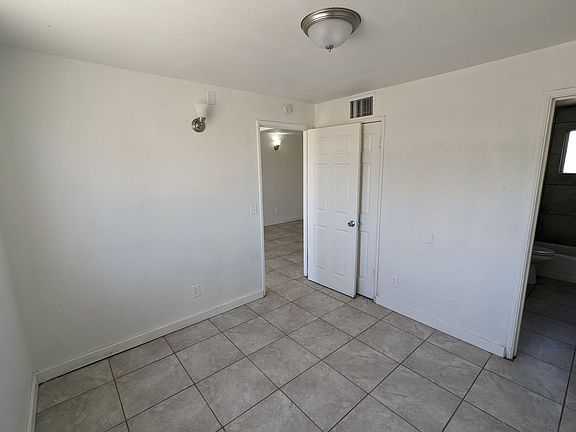 3rd image of 1890 S Walnut Ave APT 5