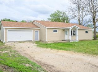 2340 Rustic Ave, Winterset, IA 50273