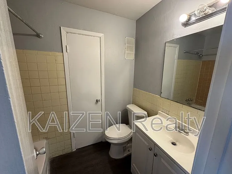 151 N Belvedere Blvd #12 — Photo 9